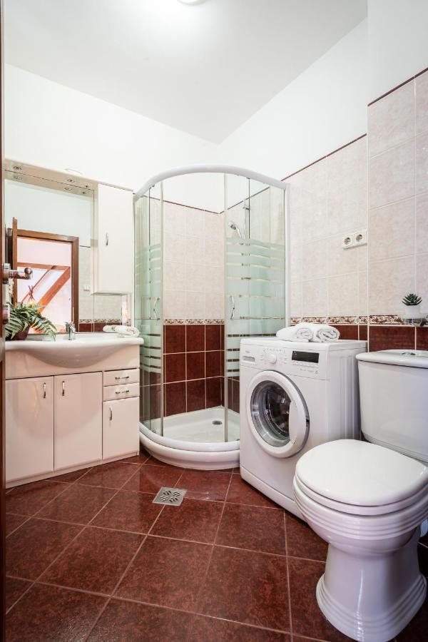Beautiful Apartment With Ac Budapest Kültér fotó